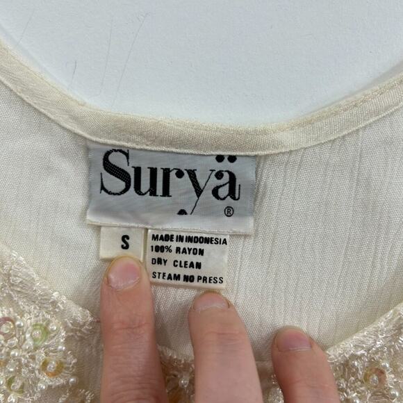 Vintage Y2K 2000s Surya White Beaded Sequins Lace Oversized Tank Top Small - Picture 6 of 7